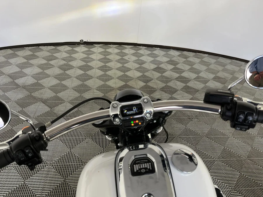 Used 2025 Harley Davidson Softail Breakout 117 - WeBuyCars The Dome