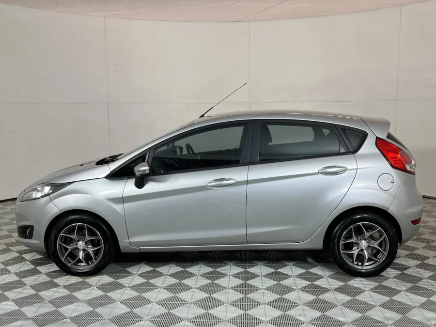 Used 2016 Ford Fiesta 5-door 1.0T Trend auto - WeBuyCars JHB South