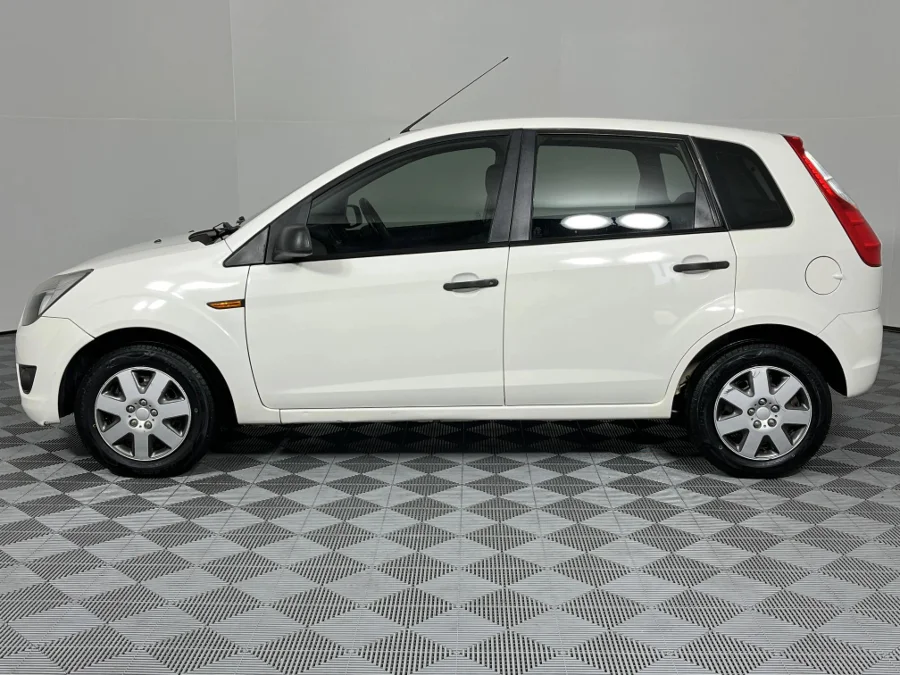 Used 2012 Ford Figo 1.4 Ambiente - WeBuyCars Montana