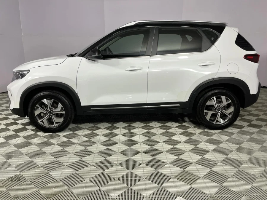 Used 2022 Kia Sonet 1.5 LX manual - WeBuyCars Durban