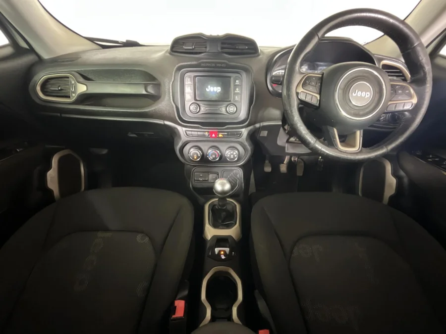 Used 2015 Jeep Renegade 1.6L Longitude - WeBuyCars The Dome