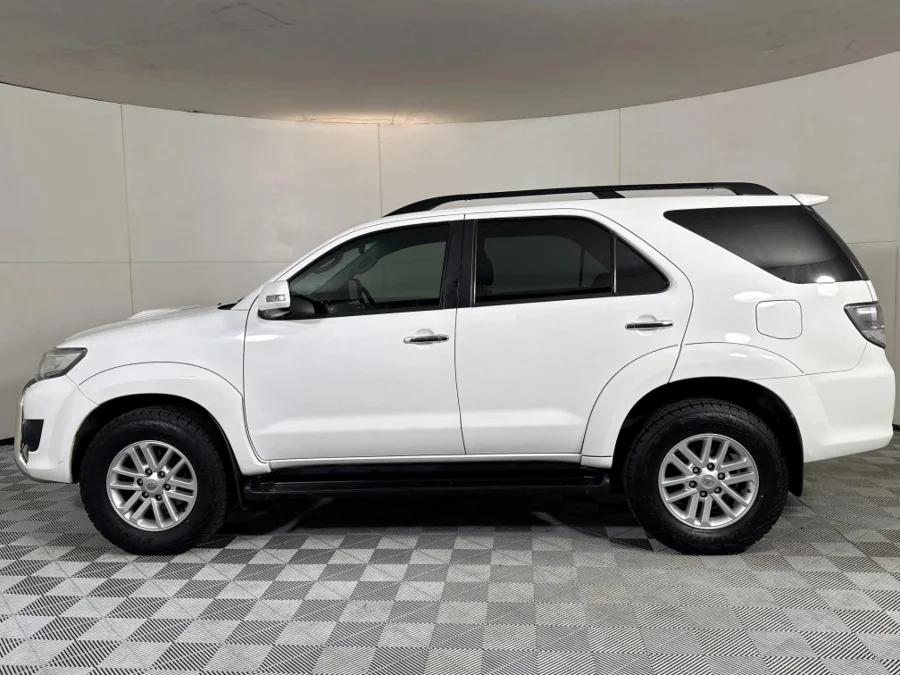 Used 2014 Toyota Fortuner 3.0D-4D Limited auto - WeBuyCars Midstream