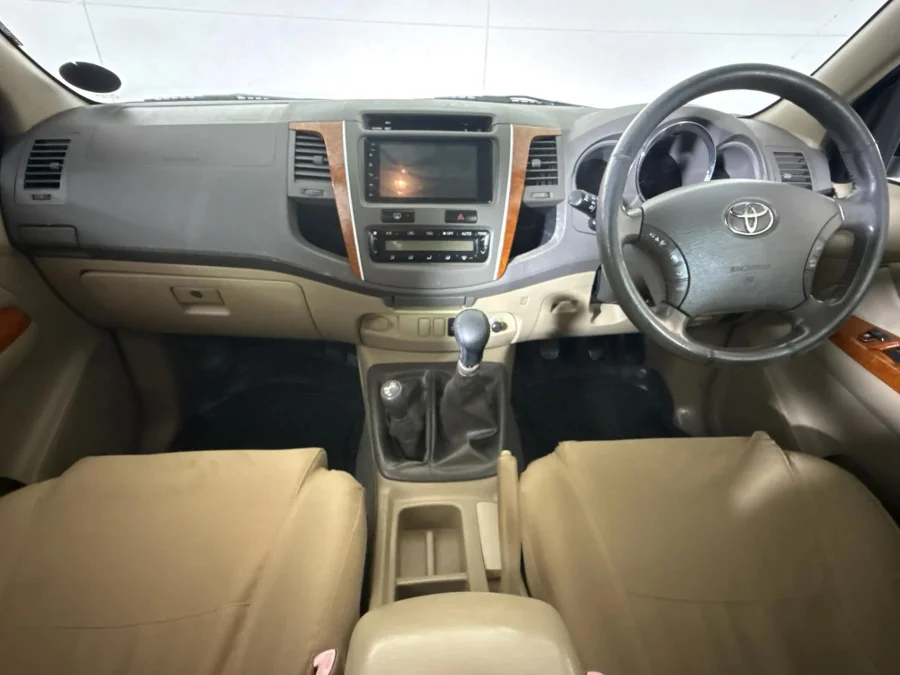 Used 2010 Toyota Fortuner 3.0D-4D 4x4 - WeBuyCars Midstream