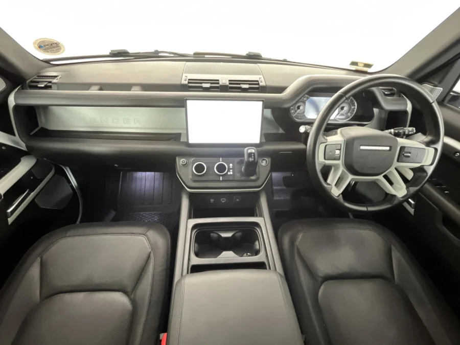 Used 2023 Land Rover Defender 130 D300 X-Dynamic HSE - WeBuyCars Mbombela