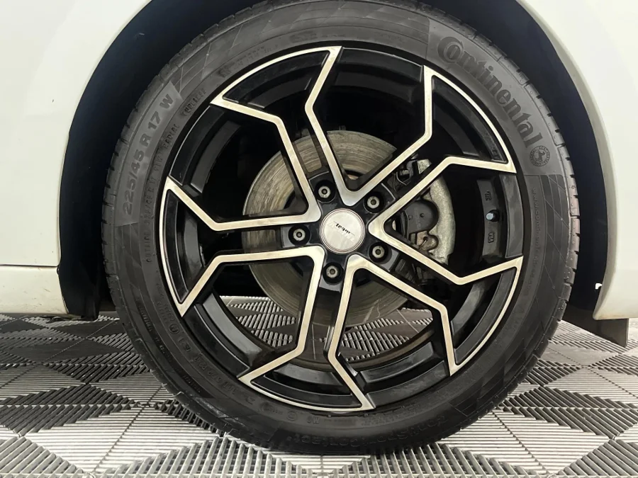 Used 2013 Renault Megane coupe 1.4TCe GT Line - WeBuyCars Germiston