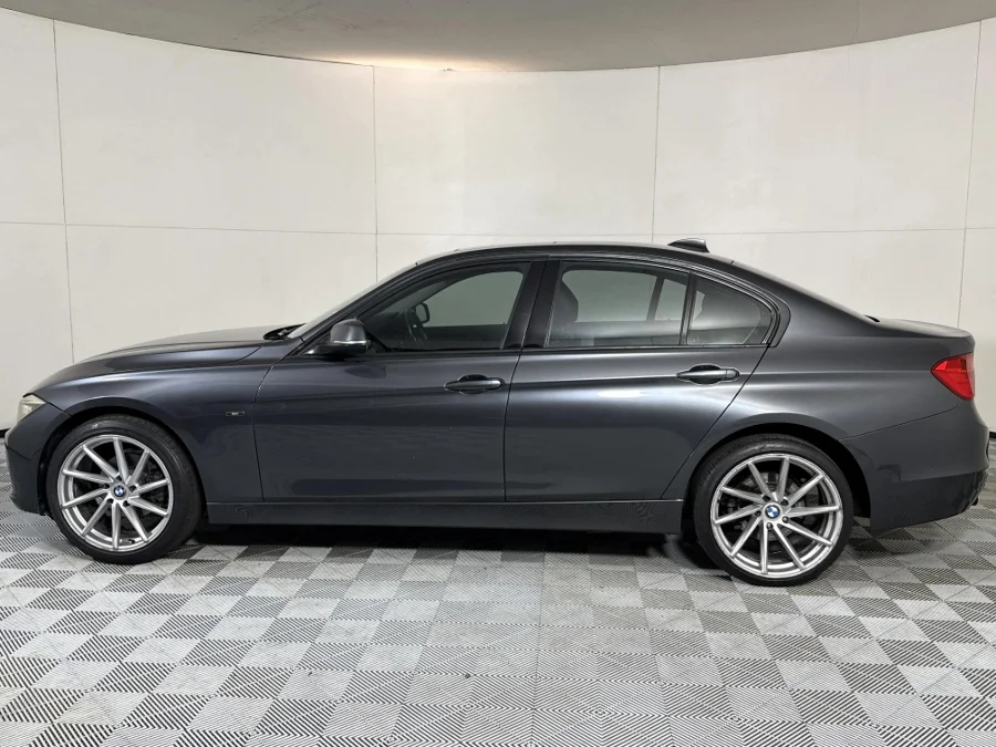 Used 2012 BMW 3 Series 320i Sport auto - WeBuyCars Midstream