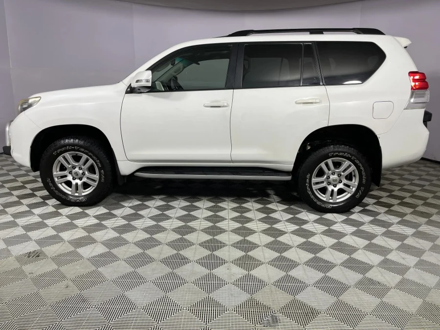 Used 2011 Toyota Land Cruiser Prado 3.0DT VX - WeBuyCars Durban