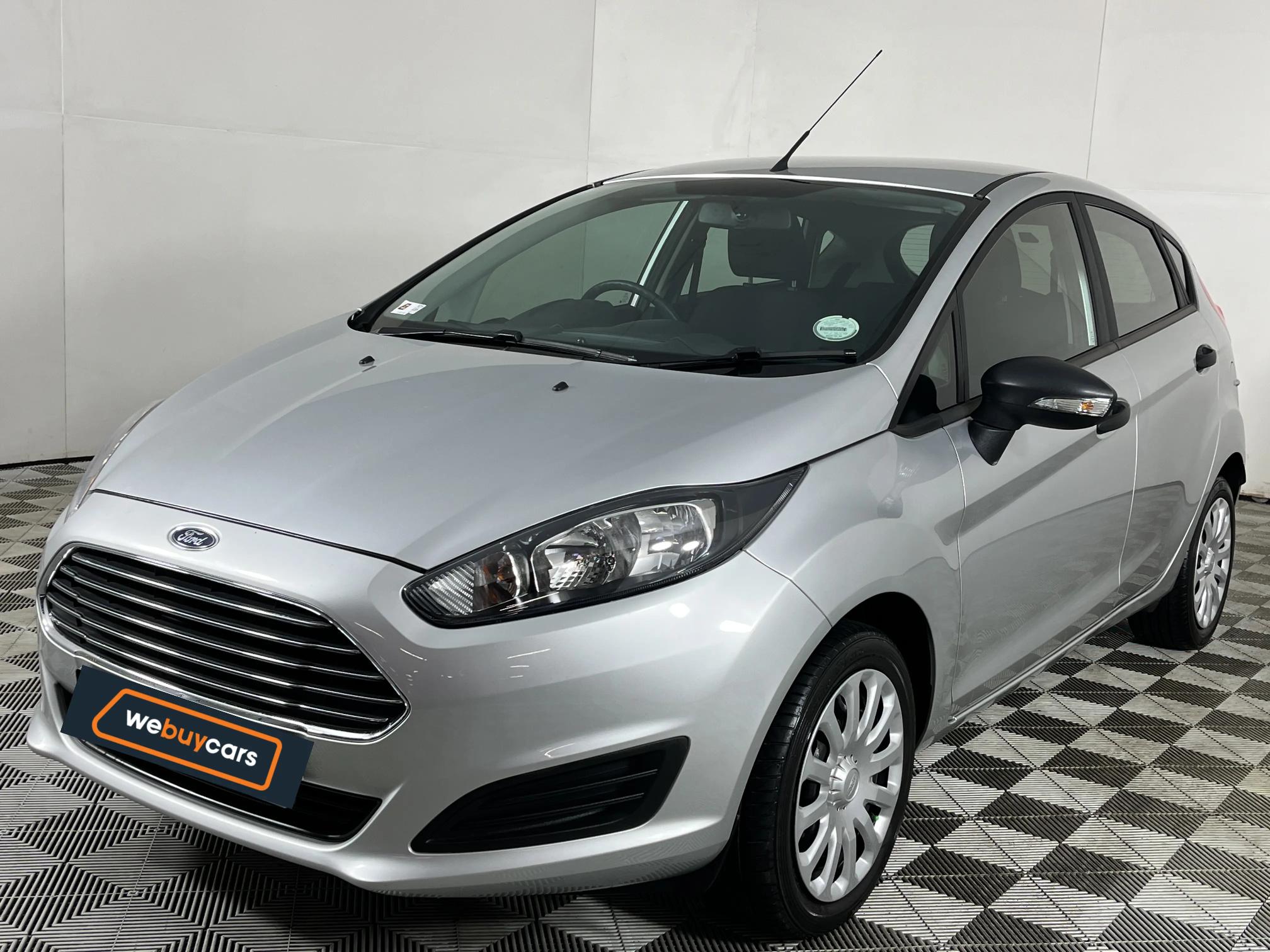 Used 2015 Ford Fiesta 5-door 1.4 Ambiente