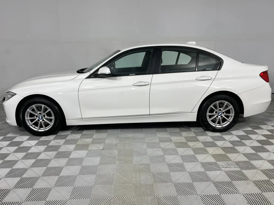 Used 2015 BMW 3 Series 320i sports-auto - WeBuyCars Silverlakes