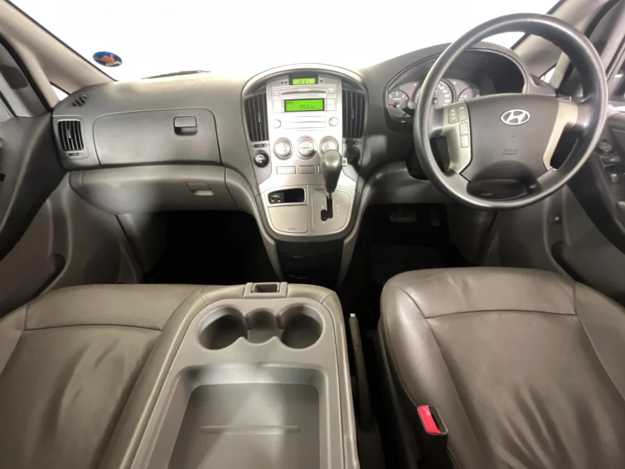 Used 2015 Hyundai H-1 2.5VGTi bus GLS - WeBuyCars Riverhorse