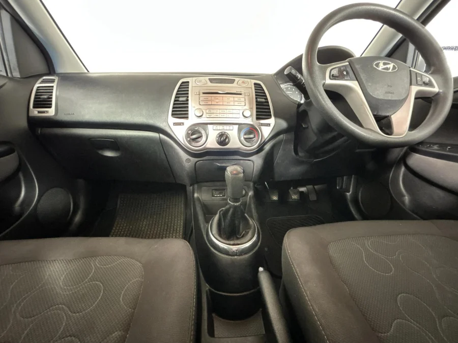 Used 2011 Hyundai i20 1.6 Remix - WeBuyCars Lansdowne