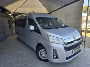 Used 2021 Toyota Quantum 2.8 SLWB bus 14-seater GL manual