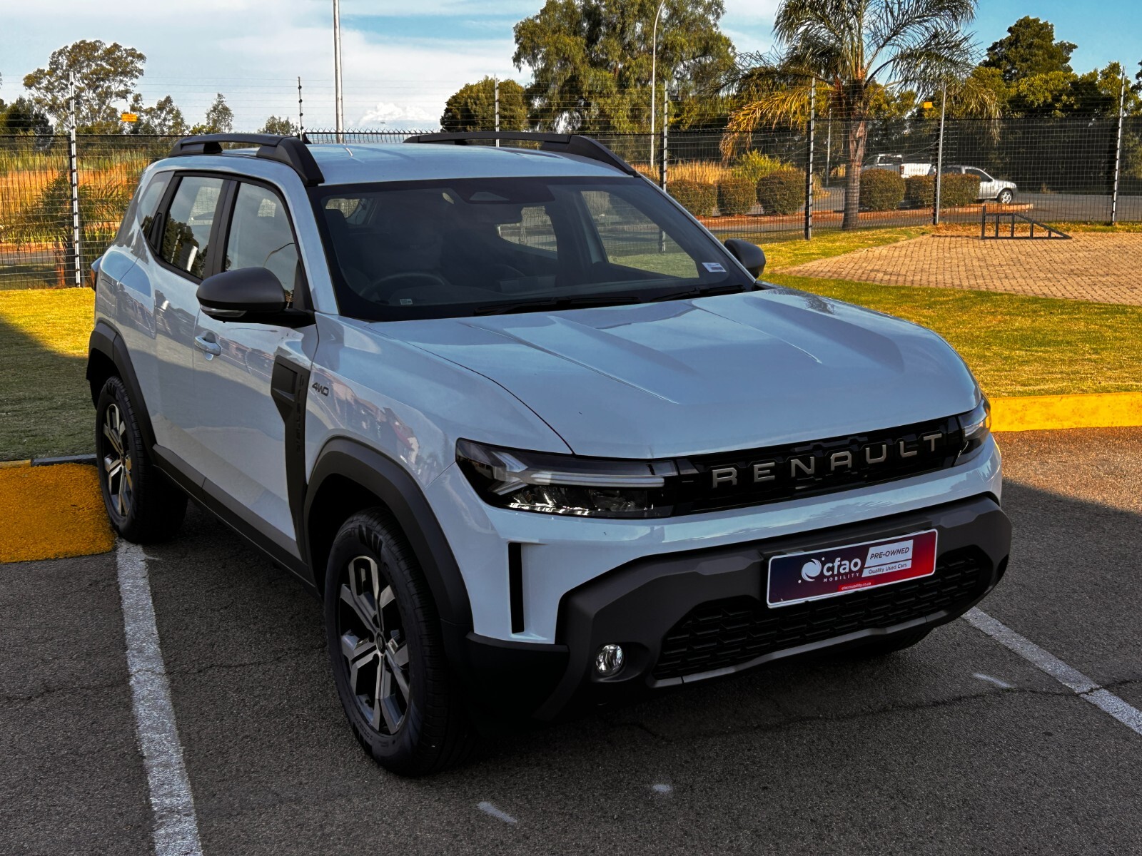 Used 2026 Renault Duster 1.2T hybrid Zen 4WD