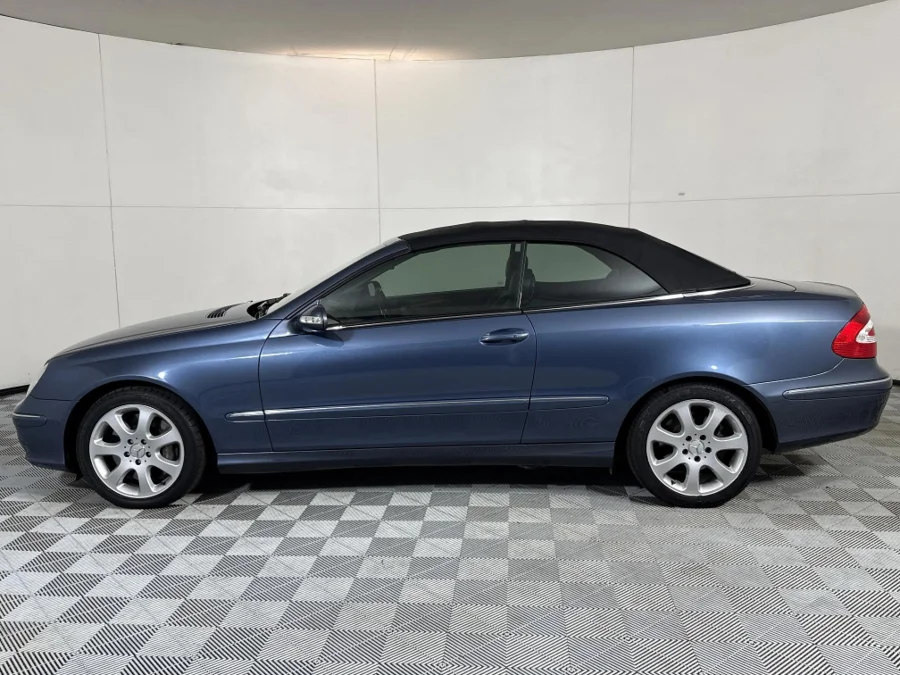 Used 2005 Mercedes-Benz CLK CLK500 cabriolet Elegance - WeBuyCars Midstream