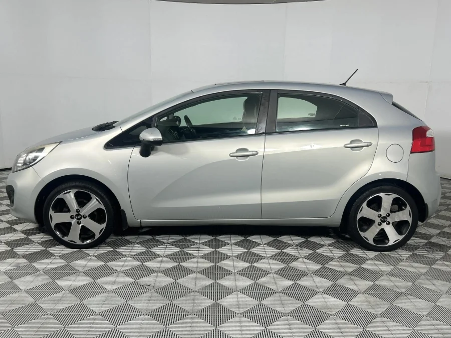 Used 2013 Kia Rio hatch 1.4 Tec - WeBuyCars Richmond