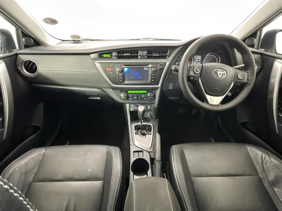 Used 2014 Toyota Auris 1.6 XR auto - WeBuyCars Lansdowne
