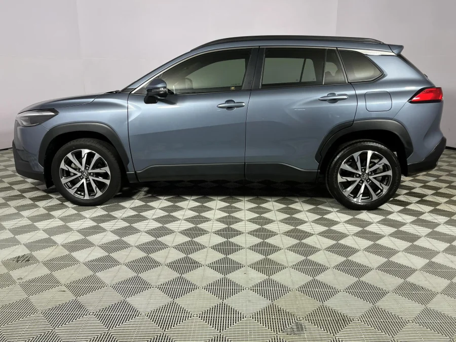Used 2022 Toyota Corolla Cross 1.8 XR - WeBuyCars Durban