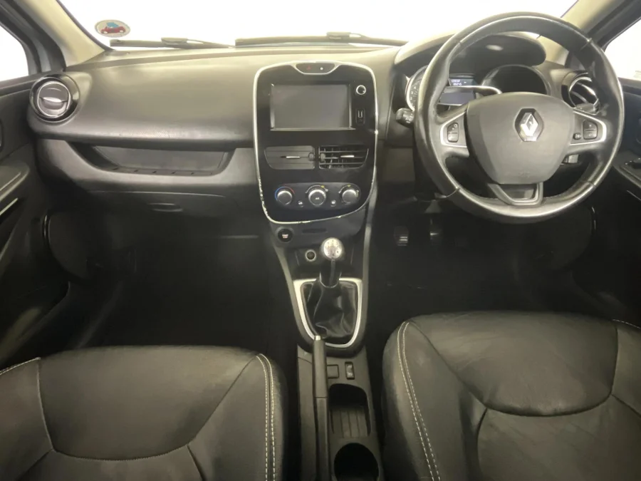 Used 2016 Renault Clio 66kW turbo Expression - WeBuyCars Lansdowne