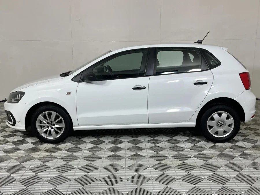 Used 2024 Volkswagen Polo Vivo hatch 1.4 - WeBuyCars JHB South