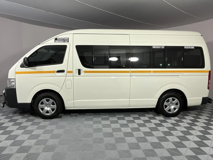 Used 2025 Toyota Quantum 2.5D-4D GL 14-seater bus - WeBuyCars Lansdowne