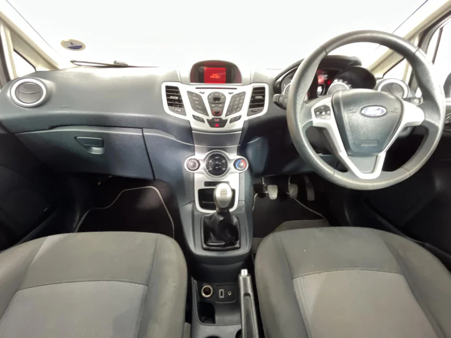 Used 2013 Ford Fiesta 5-door 1.6 Trend - WeBuyCars Montana