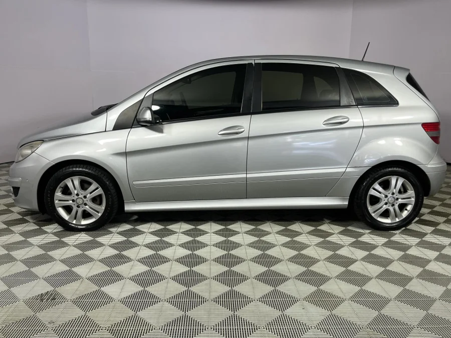 Used 2011 Mercedes-Benz B-Class B180 auto - WeBuyCars Durban