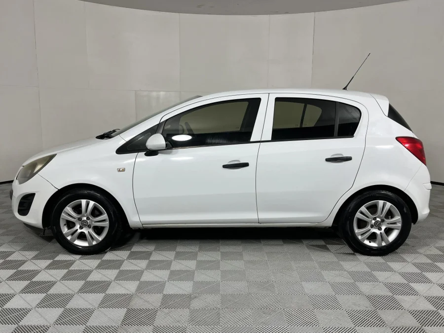 Used 2014 Opel Corsa 1.4 Essentia - WeBuyCars Gqeberha