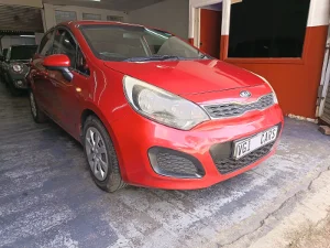 Used 2013 Kia Rio hatch 1.2