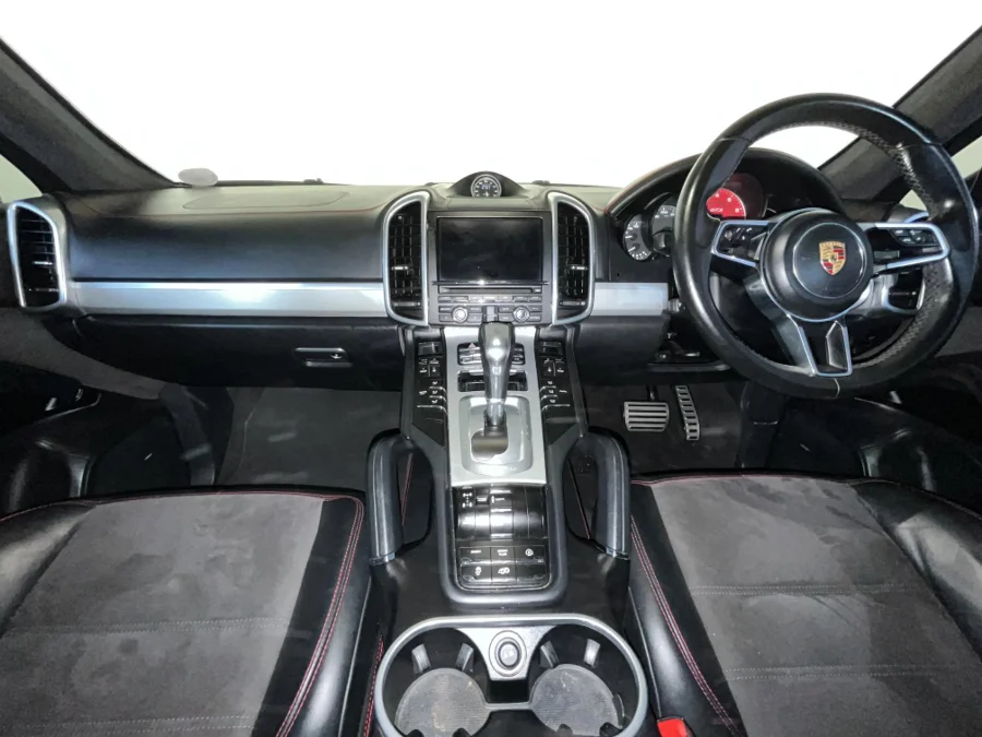 Used 2015 Porsche Cayenne GTS - WeBuyCars Midstream
