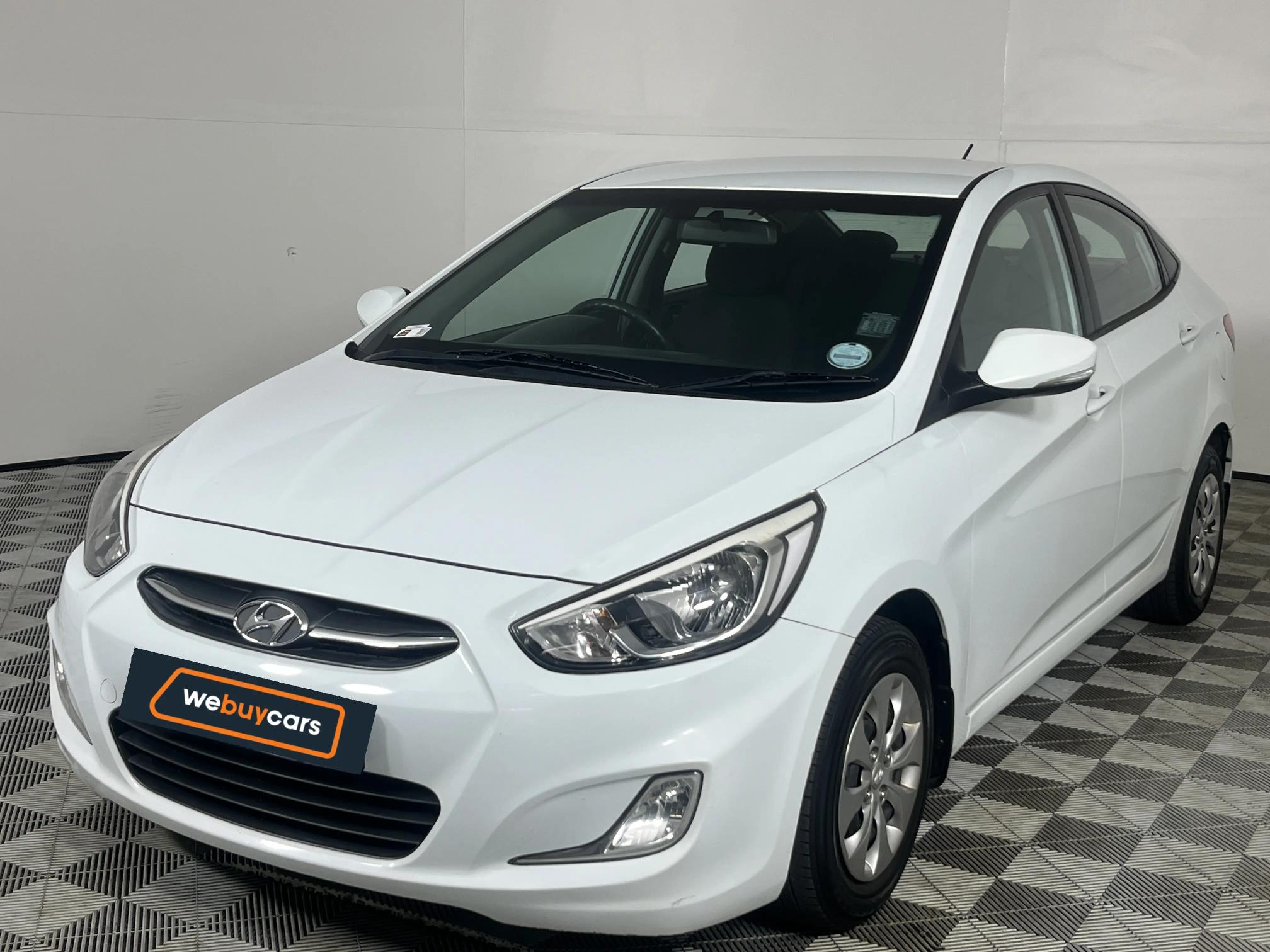 Used 2015 Hyundai Accent sedan 1.6 Fluid