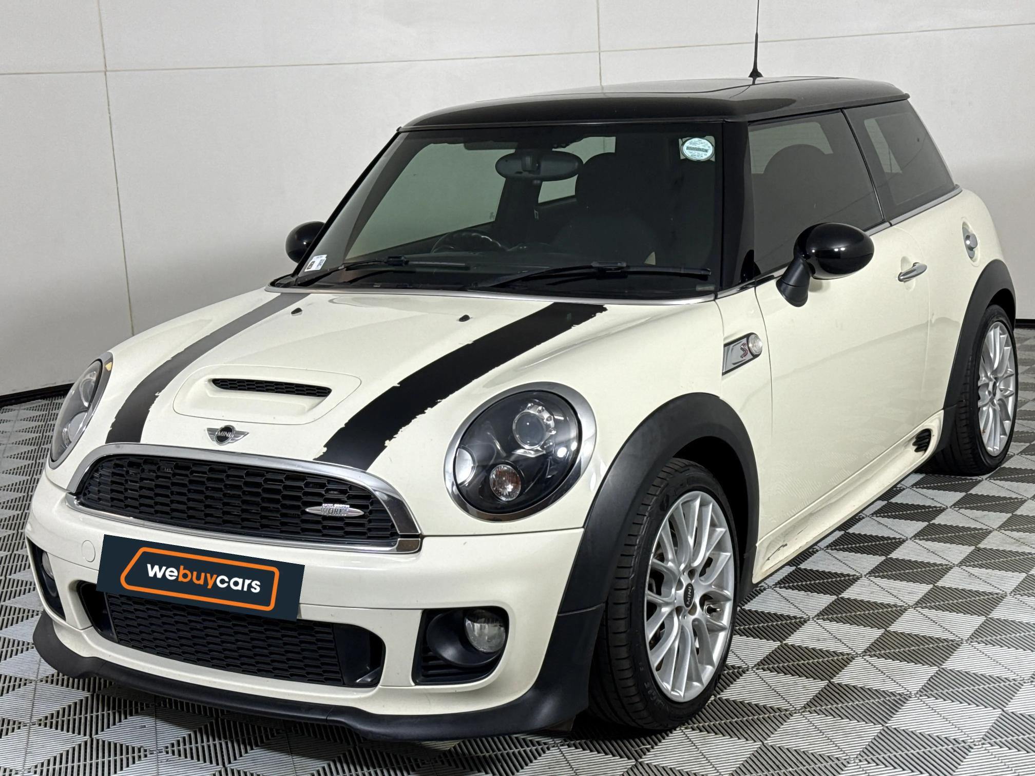 Used 2014 MINI Hatch Cooper S