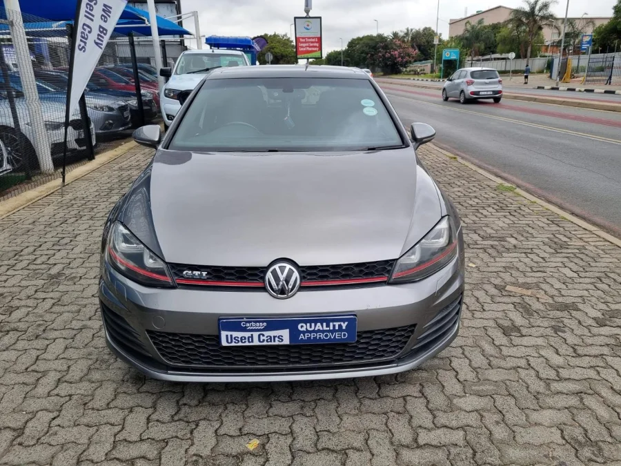 Used 2015 Volkswagen Golf GTI auto - Carbase Auto