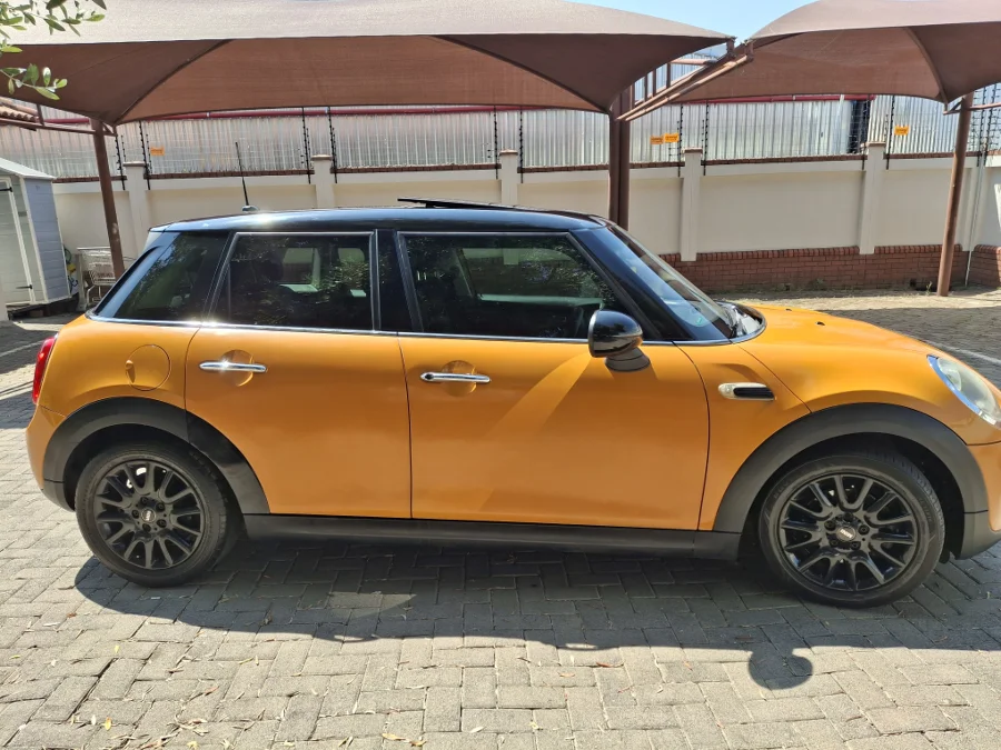 Used 2016 MINI Hatch Cooper Hatch 5-door - Private Seller Used 2016 MINI Hatch Cooper Hatch 5-door - Private Seller