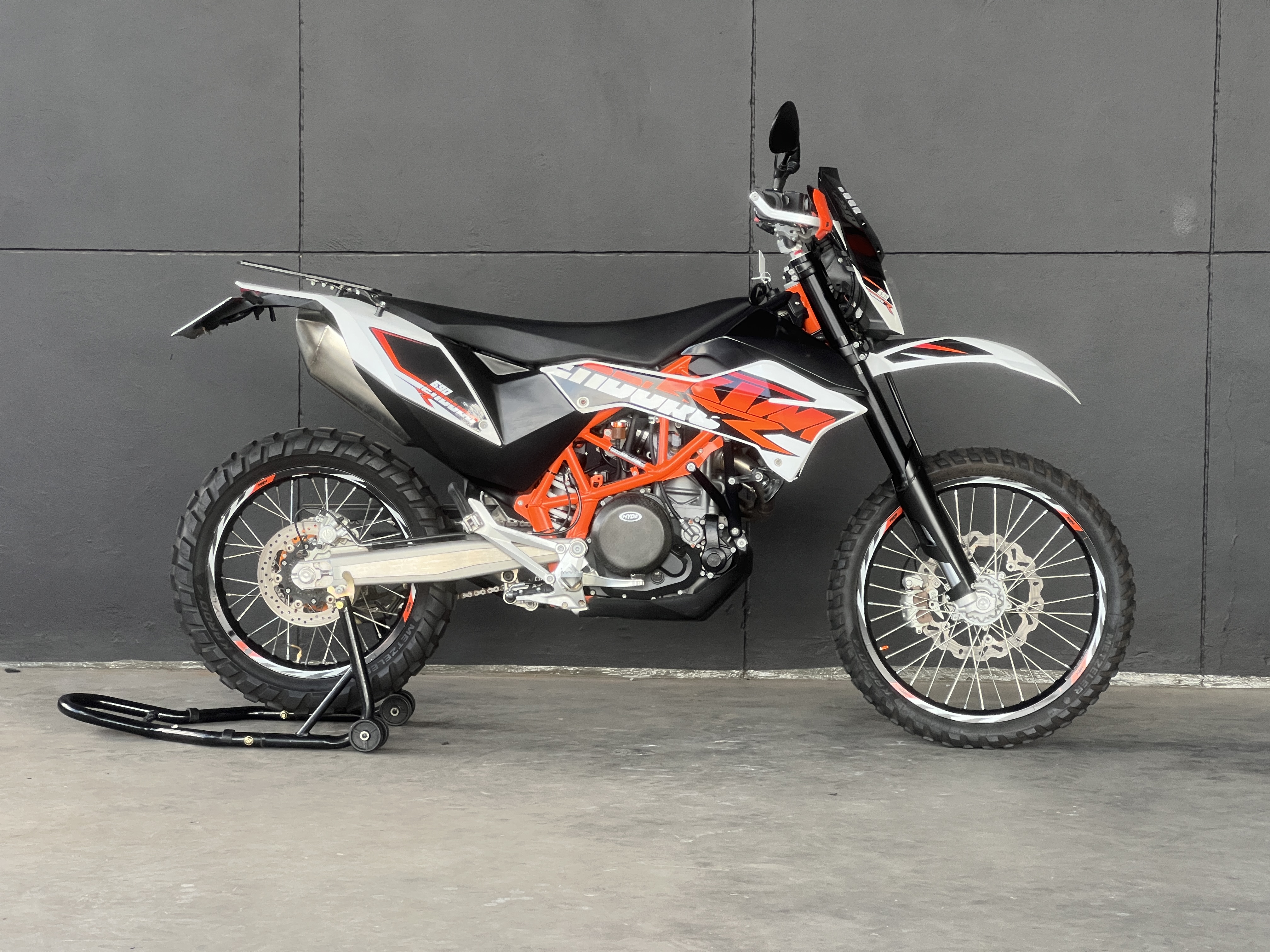 KTM 690 ENDURO R