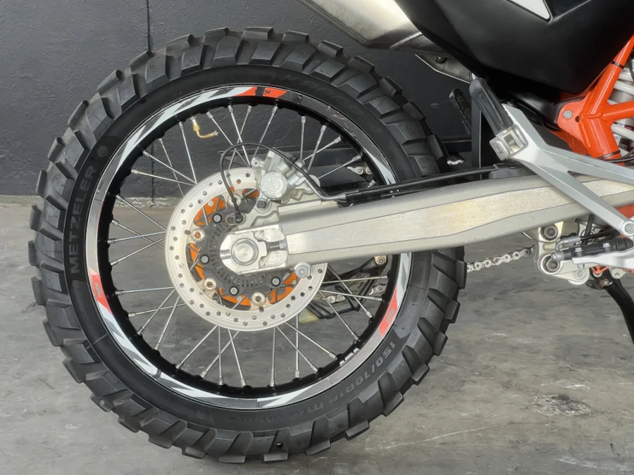 KTM 690 ENDURO R - FAST KTM