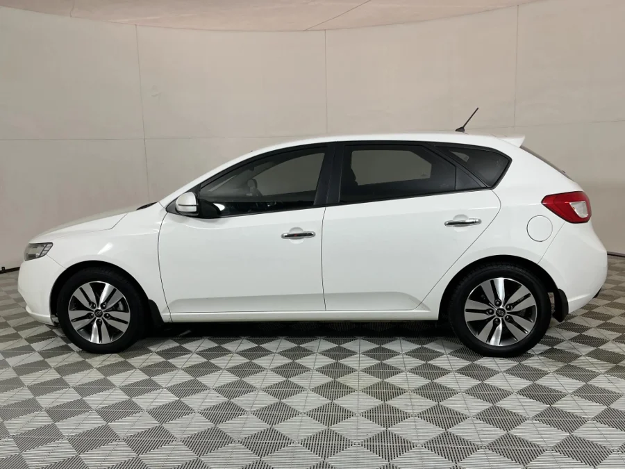 Used 2013 Kia Cerato hatch 1.6 EX - WeBuyCars JHB South