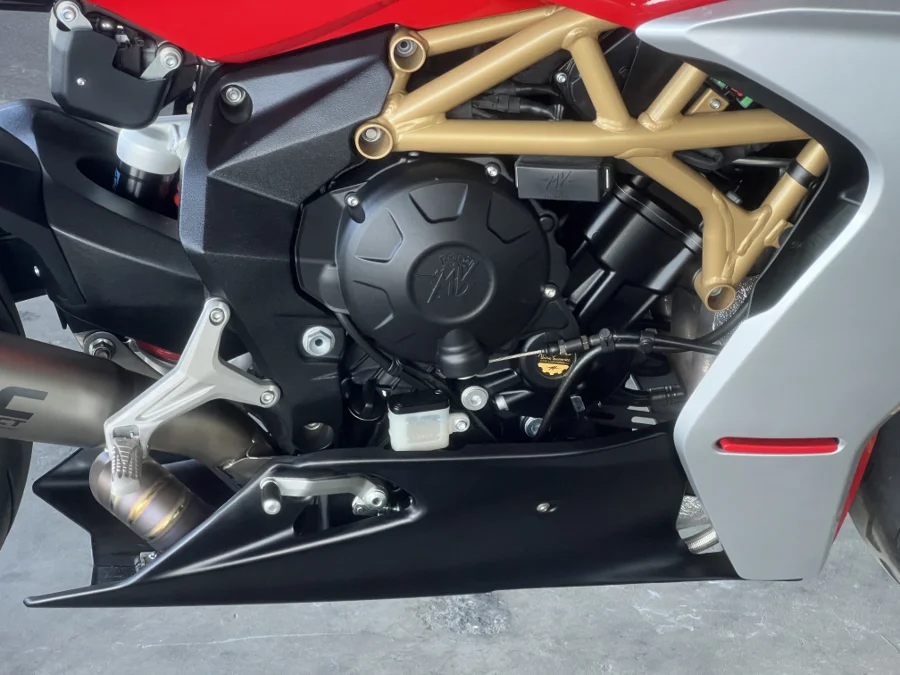 MV AGUSTA SUPER VELOCE - FAST KTM