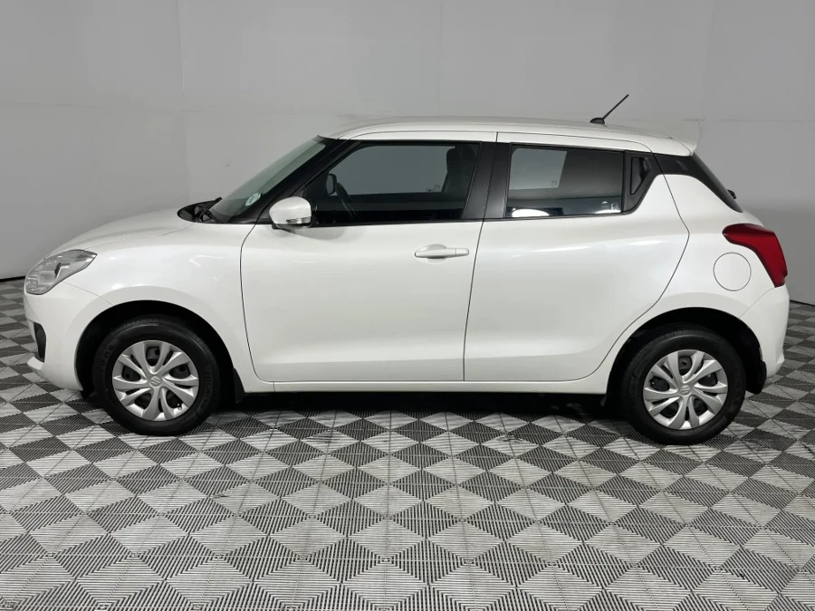 Used 2018 Suzuki Swift 1.2 GL manual - WeBuyCars Lansdowne