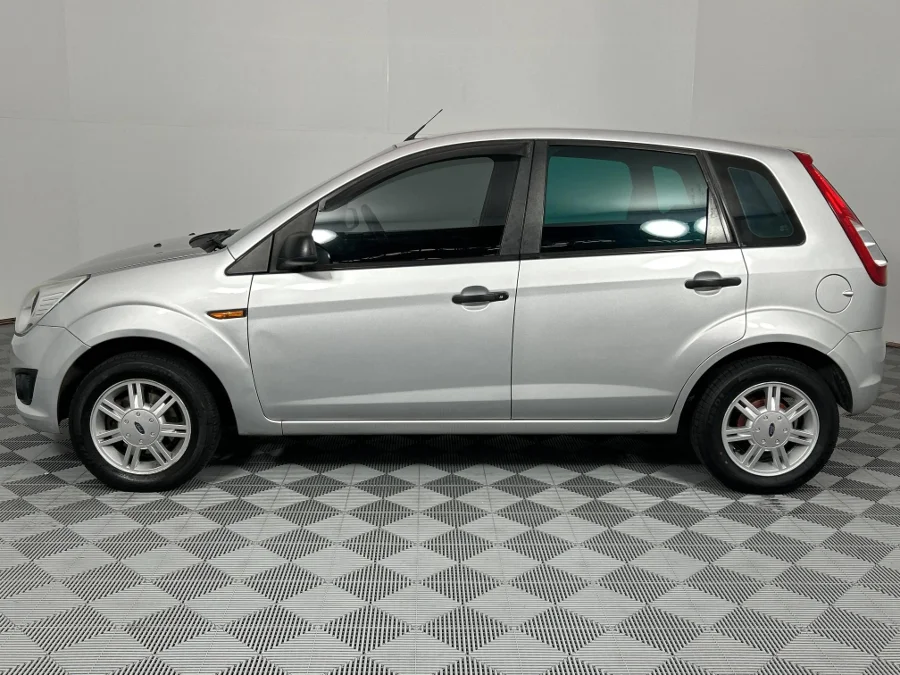 Used 2014 Ford Figo 1.4 Ambiente - WeBuyCars Lansdowne