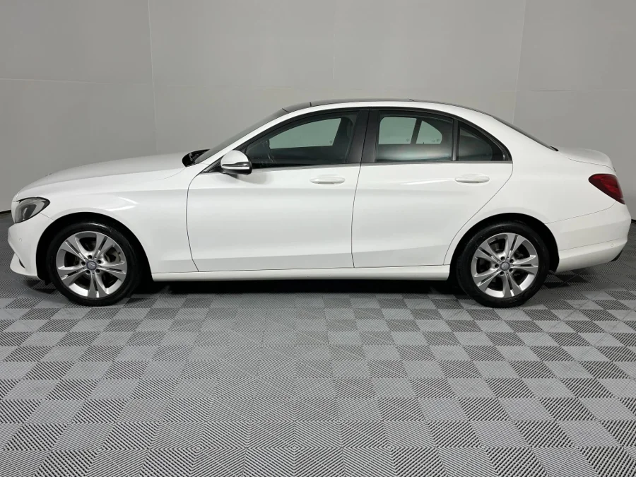 Used 2017 Mercedes-Benz C-Class C180 auto - WeBuyCars Montana
