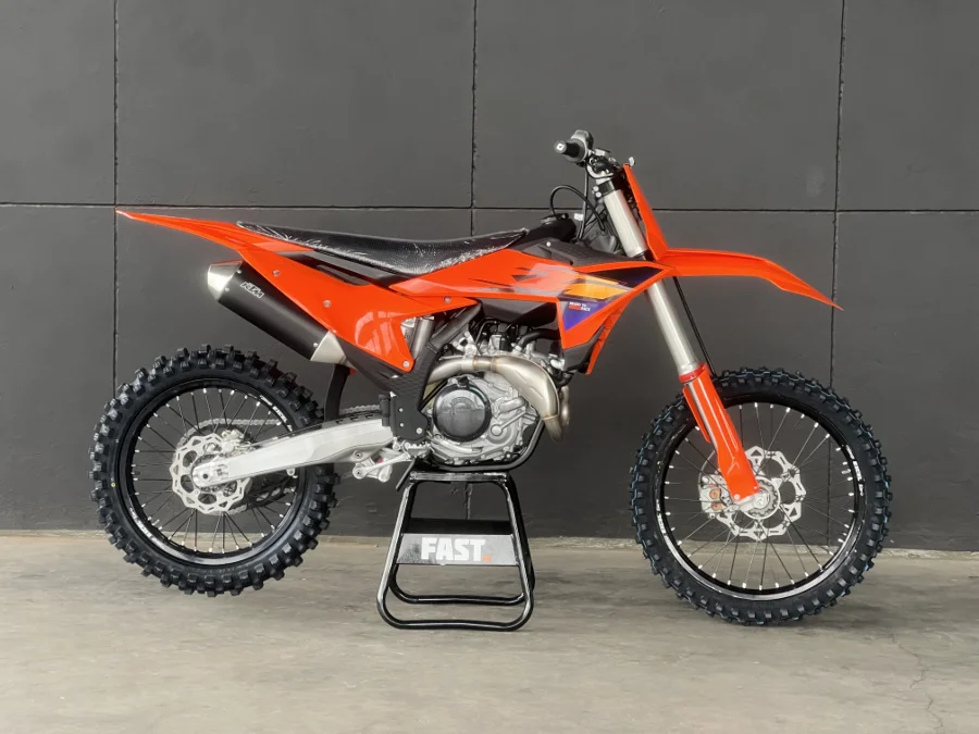 KTM 450 SX-F - FAST KTM KTM 450 SX-F - FAST KTM