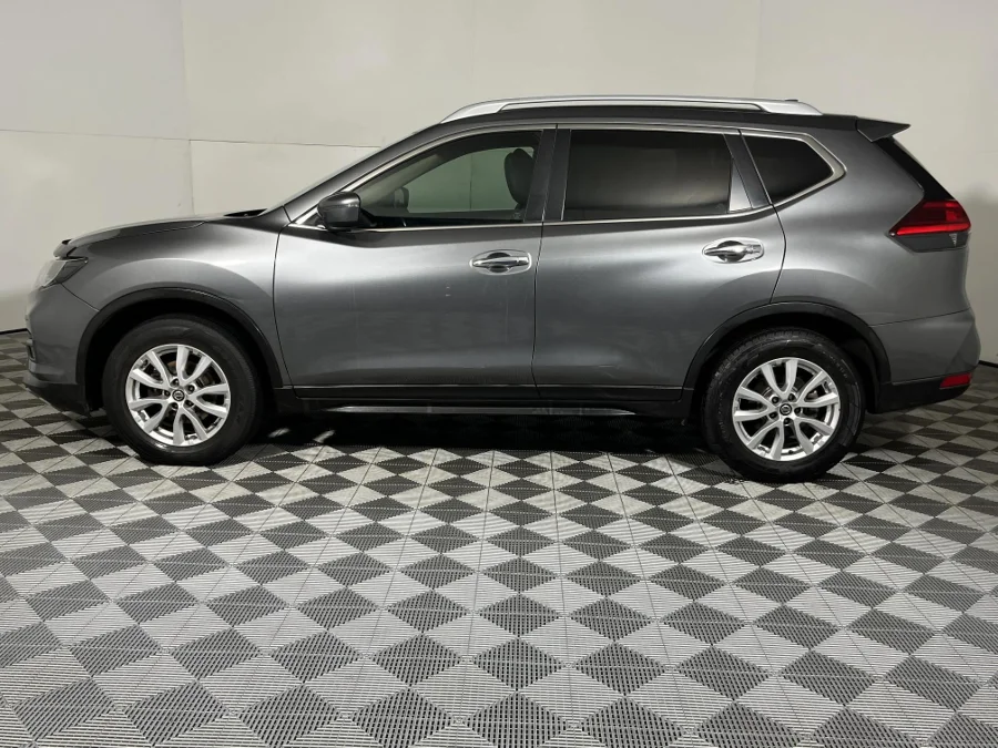 Used 2020 Nissan X-Trail 2.5 4x4 Acenta - WeBuyCars Germiston