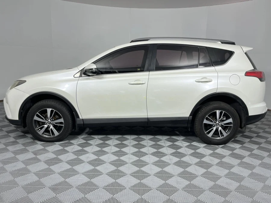 Used 2018 Toyota RAV4 2.0 GX auto - WeBuyCars Richmond