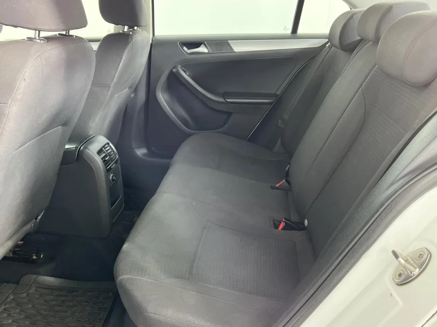 Used 2015 Volkswagen Jetta 1.4TSI Trendline - WeBuyCars Montana