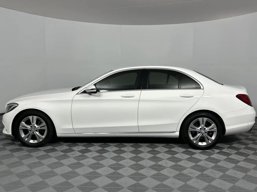 Used 2015 Mercedes-Benz C-Class C180 auto - WeBuyCars Richmond
