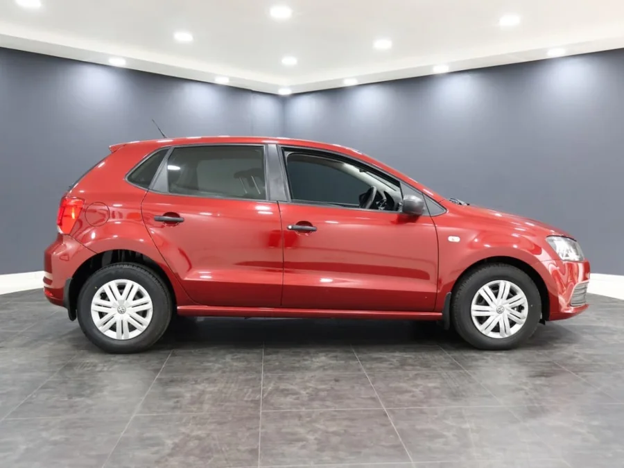 Used 2024 Volkswagen Polo Vivo hatch 1.4 Trendline - ICar Gezina