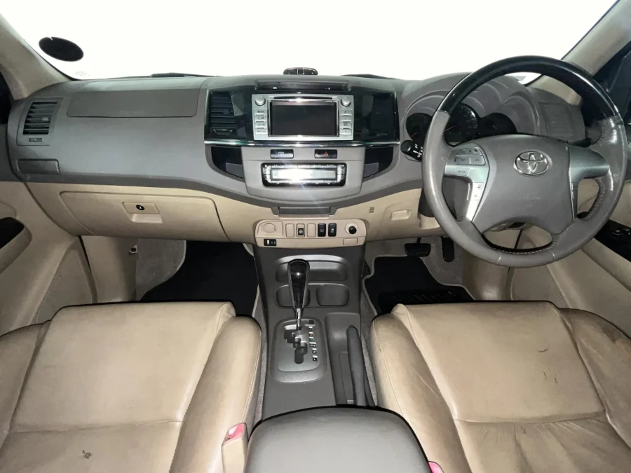 Used 2013 Toyota Fortuner 3.0D-4D Limited auto - WeBuyCars Durban