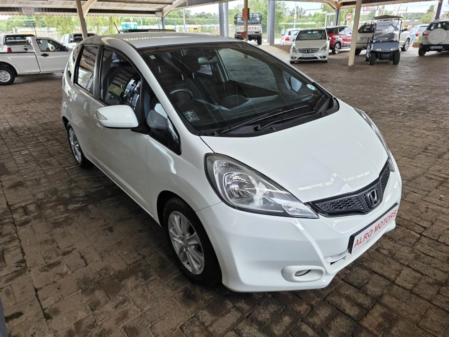 Used 2013 Honda Jazz 1.5 Elegance auto - Alro Motors