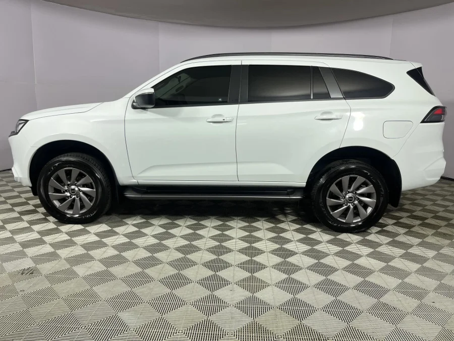 Used 2025 Isuzu mu-X 3.0TD LS - WeBuyCars Montana