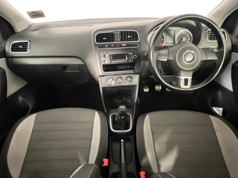 Used 2013 Volkswagen Cross Polo 1.6TDI Comfortline Urban Ice - WeBuyCars Lansdowne